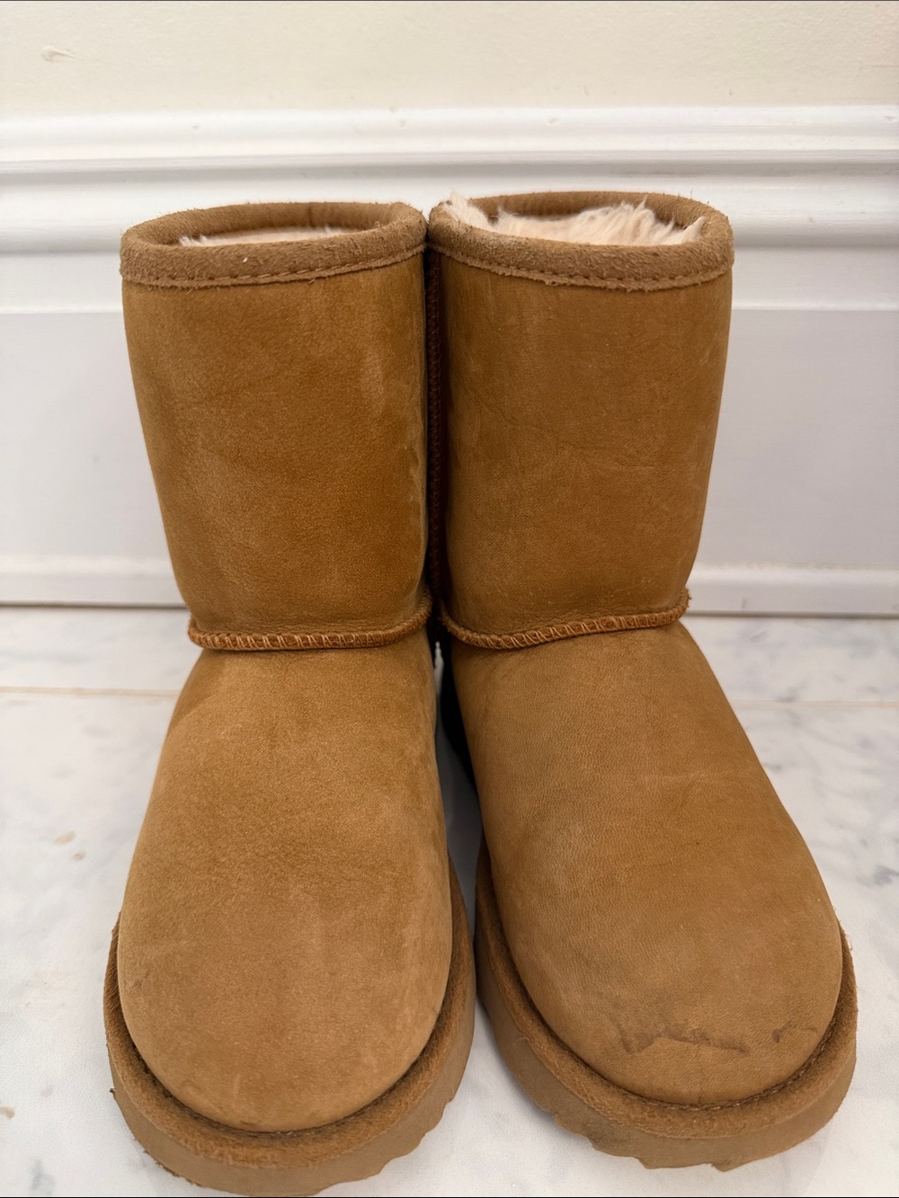 UGG Kids Classic Shearling Lined Boot - Chestnut